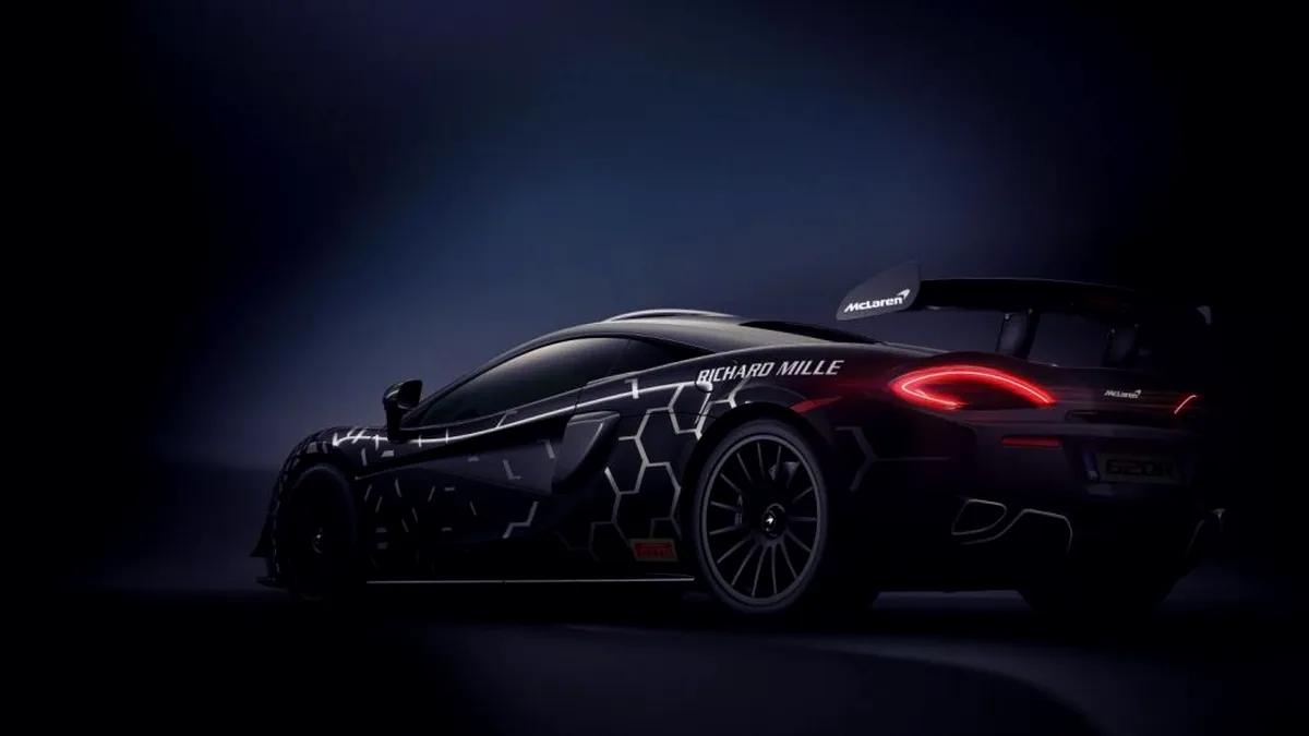 Noul McLaren 620R - Cum arată mașina de 250.000 de lire sterline care nu are aer condiționat?