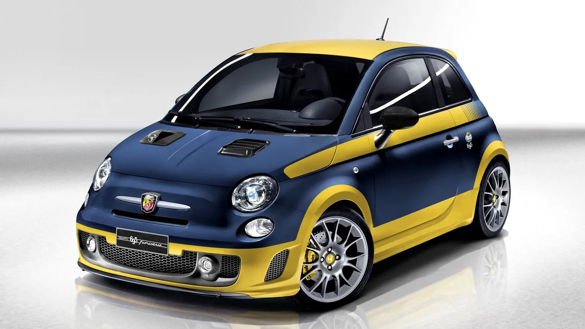 Abarth 695 Fuori Serie vine la Salonul Auto Paris 2012