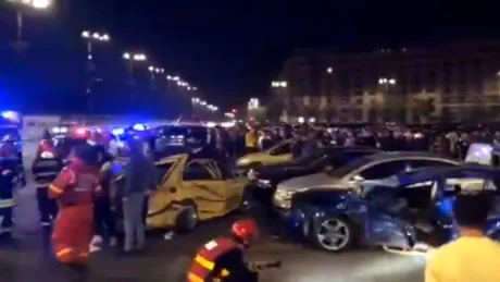 Maşina care a provocat accidentul din Piaţa Constituţiei a concurat la cursele de Drag Racing - VIDEO