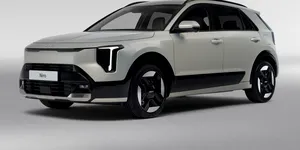 <span class='prepend'>Foto |</span> Kia prezintă Niro facelift. Modelul primește propulsie hibrid și un design actualizat