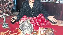 O tânără din Bacău i-a dat 160.000 de euro unei vrăjitoare care i-a promis că îi va salva căsnicia