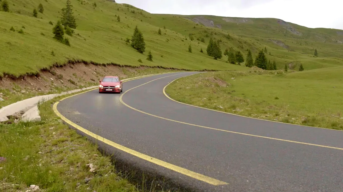 Transalpina se închide în weekend-ul 5-6 iunie. Care este motivul?