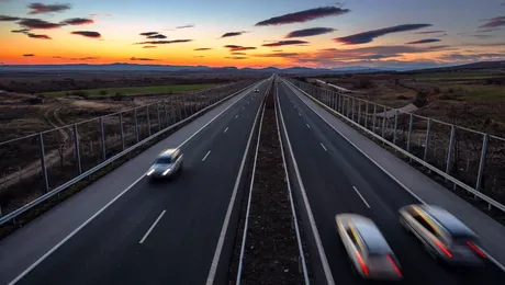 Pleci cu mașina în vacanță în străinătate în 2026? Află cât costă taxa de drum în Bulgaria și Grecia și de unde le plătești