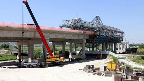 CNAIR construiește un pasaj uriaș la Roman. Podul rutier „mamut” va avea o lungime totală de 1.795 metri