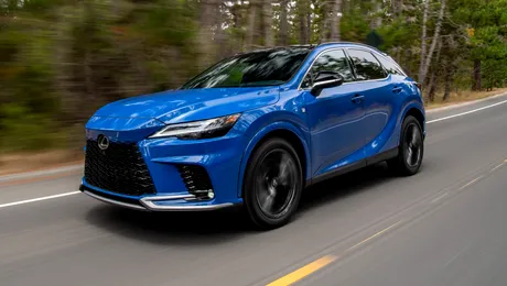Toyota și Lexus sunt criticate pentru defecte ale bateriilor care au lăsat oamenii blocați în mașini. Semnalul de alarmă tras de o organizație britanică