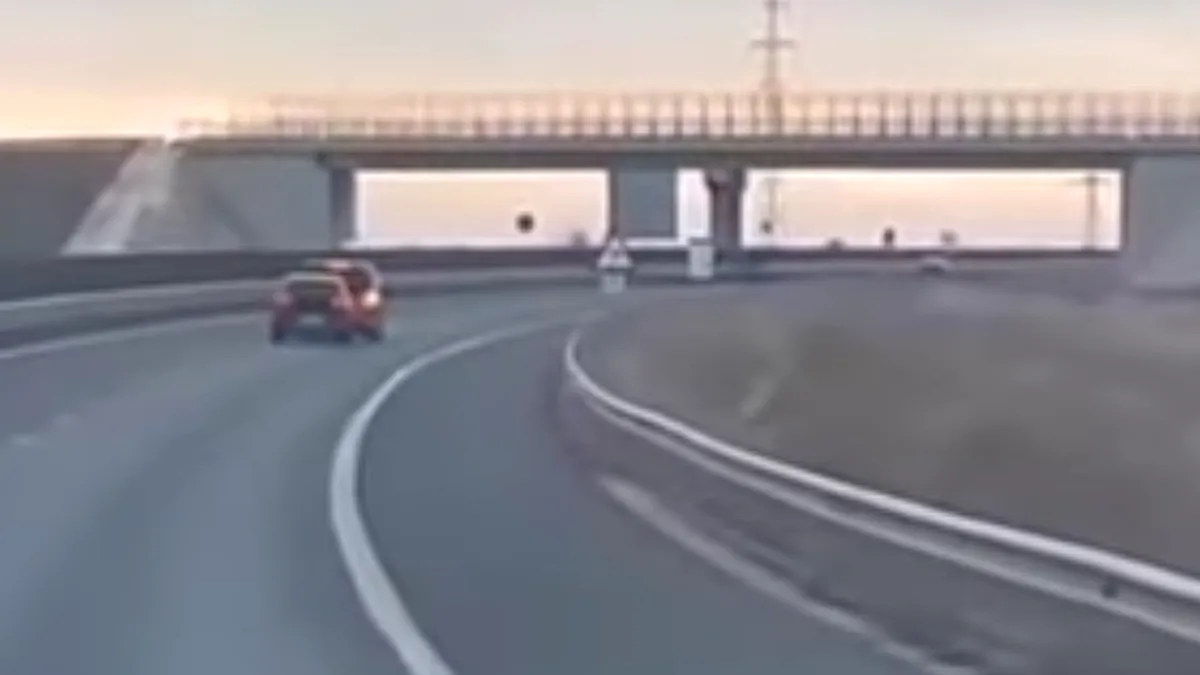 Șicană în trafic! Doi șoferi în război pe autostrada Timișoara-Arad