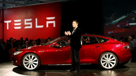 Elon Musk vizitează China după o absență de trei ani