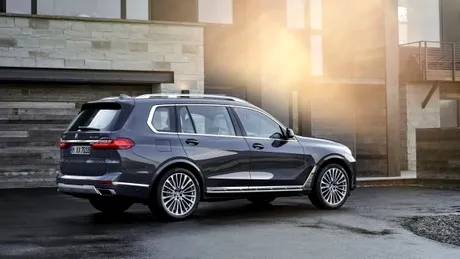 Primul spot publicitar cu noul BMW X7. Este cel mai nou şi cel mai mare model din portofoliul BMW X - VIDEO