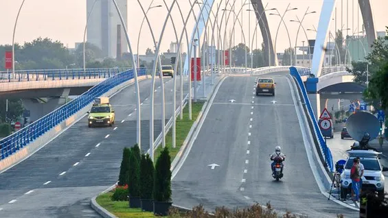 Au fost demarate lucrări la Podul Basarab. Ciucu anunță restricții de trafic și un șantier de 10 luni