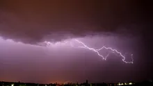 Alertă de furtuni violente în România! Când intră în vigoare avertizarea ANM