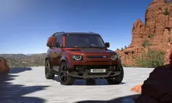 Noutăți pentru Land Rover Defender. SUV-ul primește mai multe dotări și o motorizare diesel mai puternică – GALERIE FOTO