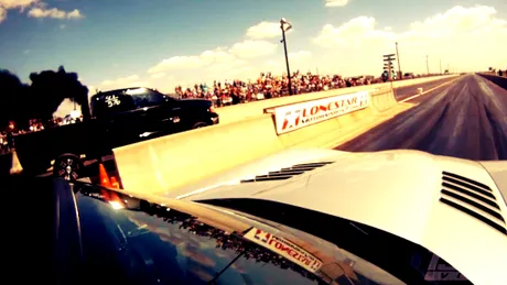 Camionetă Dodge Ram contra sportivă Dodge Viper. Cine câştigă? VIDEO