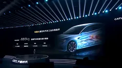 Video | Revoluție pe piața mașinilor electrice: CATL a prezentat bateria care se încarcă în doar 6 minute