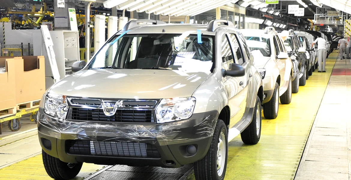 Dacia îşi modernizează uzina şi le oferă până la 100.000 de lei angajaţilor care pleacă voluntar