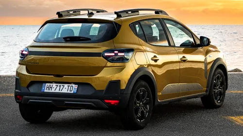Dacia a deschis comenzile pentru noul Sandero Stepway Hybrid 155. Cât costă în România