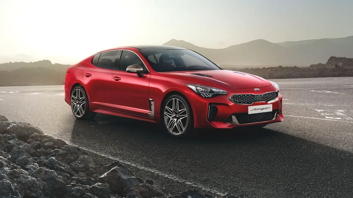 Noua Kia Stinger facelift îi sperie pe producătorii germani