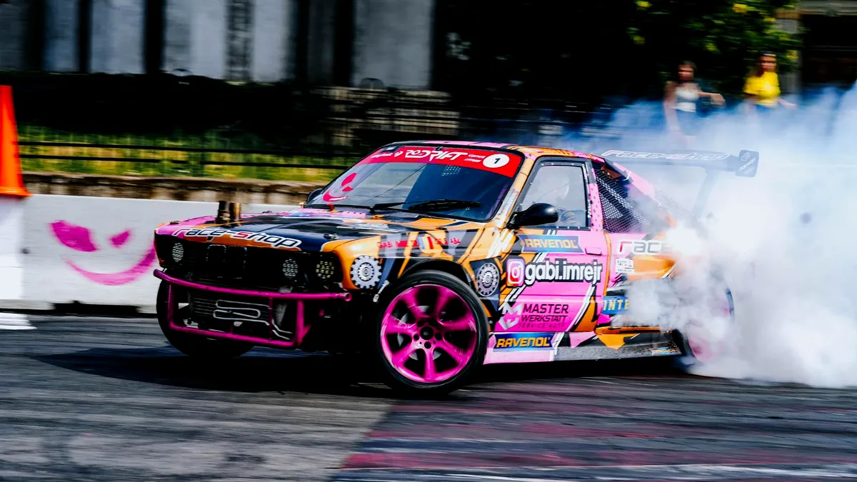 Peste 30.000 de cai putere ajung la Ploiești: start pentru Campionatul Național de Drift 2026