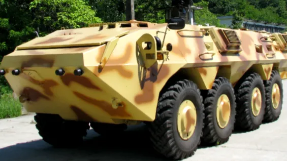 Industria auto din România ar putea intra în producția de echipamente militare. Bolojan vorbește despre transfer de tehnologie și producție locală