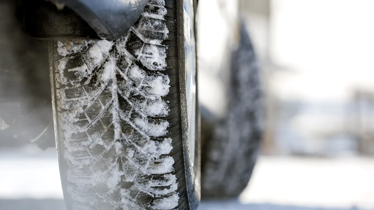 Transportul elevilor cu microbuze electrice, afectat de temperaturile scăzute. Bateriile nu rezistă la ger