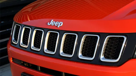 Test drive Jeep Compass - Entuziast la exterior, diesel la interior 