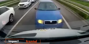 Accident cu 10 răniți pe centura Timișoarei. VIDEO cu momentul impactului frontal