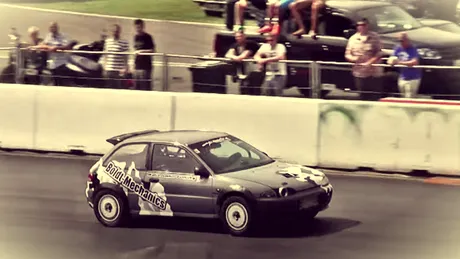 Cât de repede crezi că ajunge un Mitsubishi Colt la 250 km/h? Foarte repede…