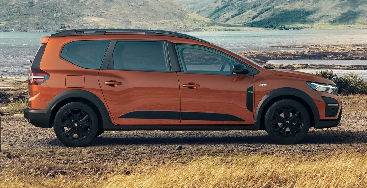 Fotografii spion cu noul model de la Dacia. Ce actualizări pregătește producătorul de la Mioveni?
