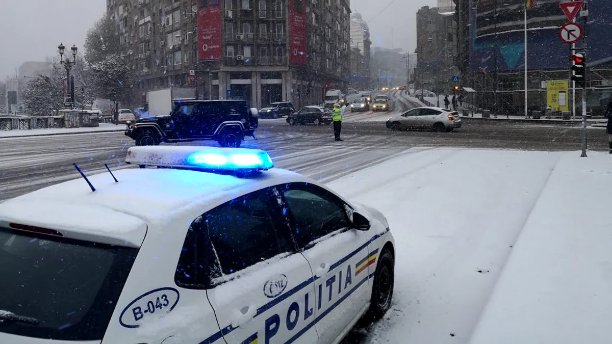 Ninsoarea face ravagii în Bucureşti: 11 accidente în Capitală numai în ultimele ore. Brigada Rutieră anunţă deja noi măsuri şi restricţii