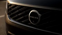 Volvo prezintă planul său de dezvoltare accelerată: 13 mașini complet noi în următorii 3 ani, dintre care șase pentru China