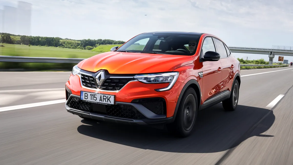 Cât costă Arkana, cel mai frumos SUV coupe de la Renault, după reducerile Rabla 2022?