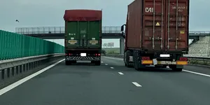 2025: Este legal ca TIR-urile să depășească pe autostradă sau pe un Drum Național?