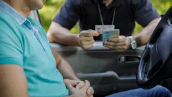 Mai puține acte pentru a obține permisul auto în 2026. Ce document a fost elimiat de autorități din lista obligatorie