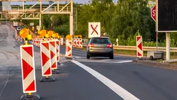 Bucureștiul, sufocat de șantiere: unde se blochează traficul și ce rute ocolitoare ai la dispoziție