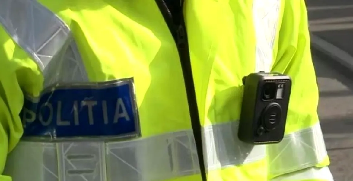 Adio, șpagă! Polițiștii români tocmai au primit body cam-uri