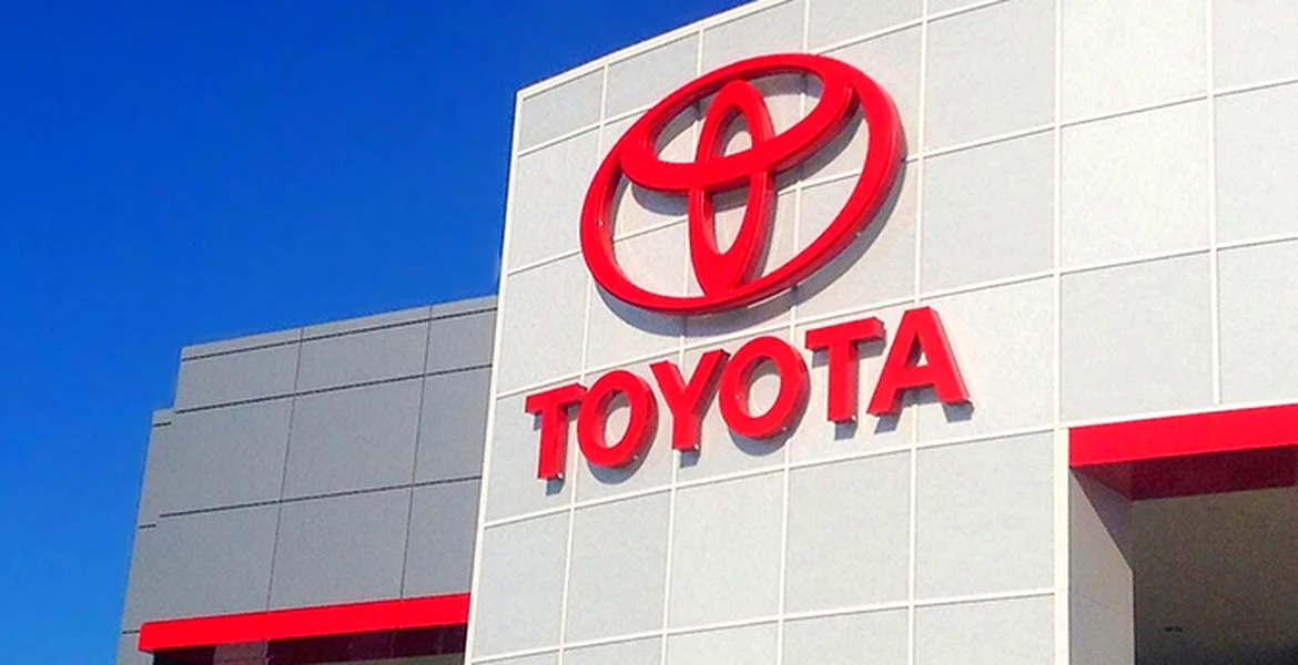 Toyota recheamă peste un milion de maşini hibride din Europa, SUA, Australia şi Japonia