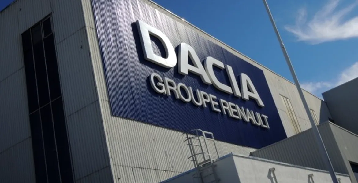 Renault susține cel mai mare concurs de robotică din România. 147 de elevi de la școli și licee din Argeș vor intra în competiție
