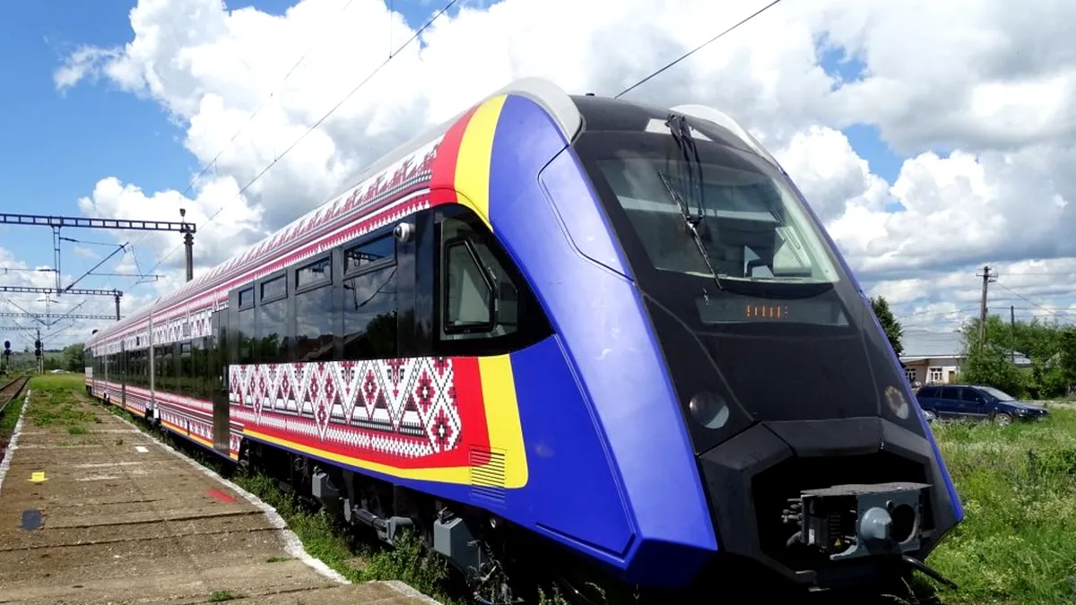 Un tren fabricat în România poate circula cu 120 km/h dar nu are unde