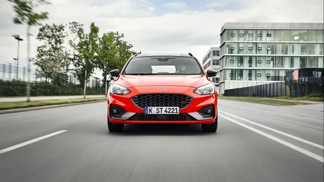 Ford prezintă noul Focus ST break. Performanţe de top şi portbagaj imens - GALERIE FOTO