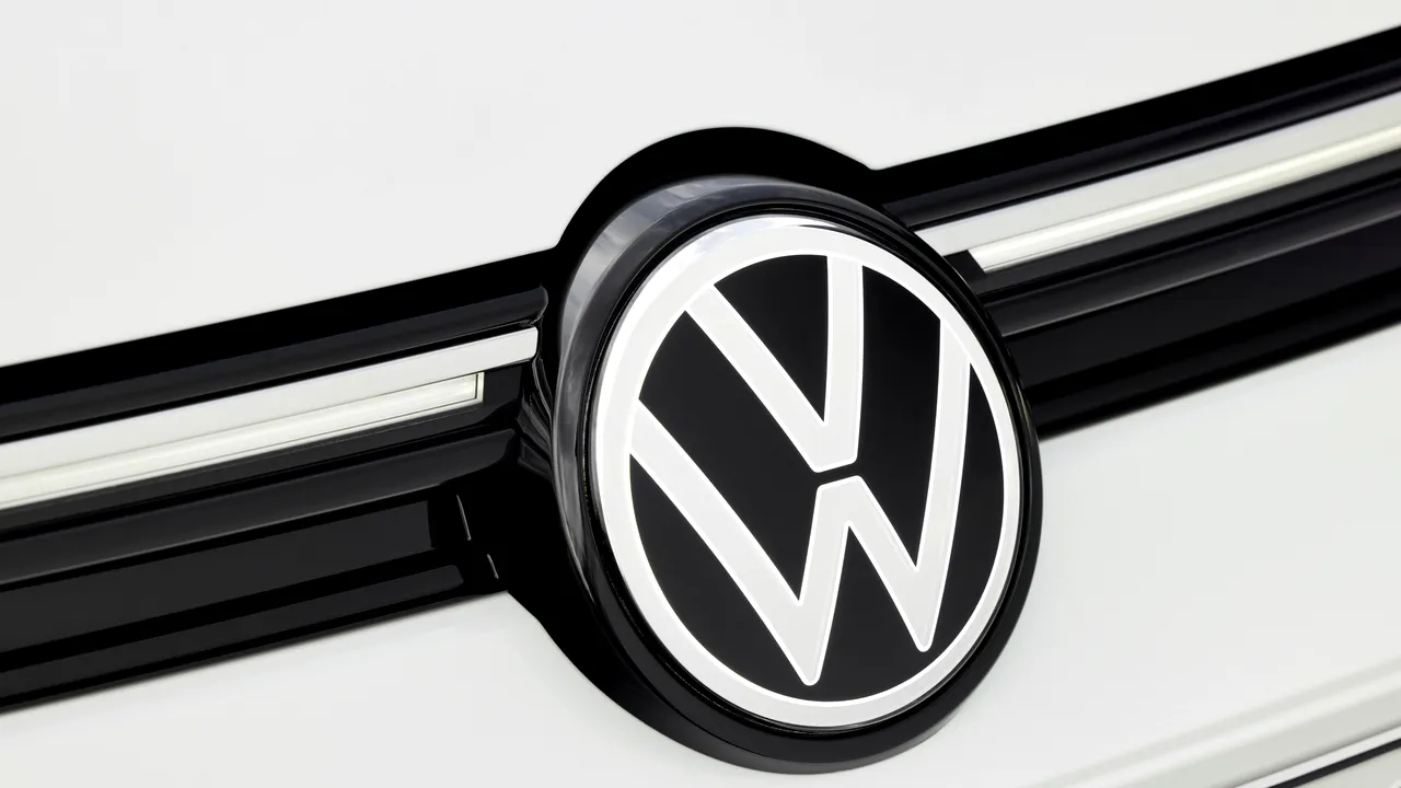 The new Volkswagen Golf eHybrid 
