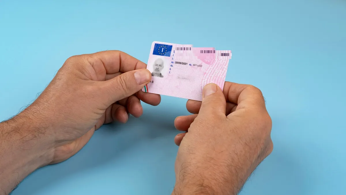 Ești amendat dacă ai pierdut permisul? Cum poți obține un nou carnet de conducere