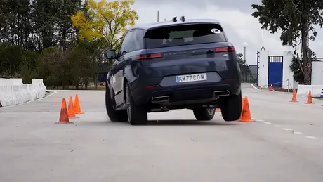 Range Rover Sport a fost supus testului elanului. Cum s-a descurcat SUV-ul de lux - VIDEO