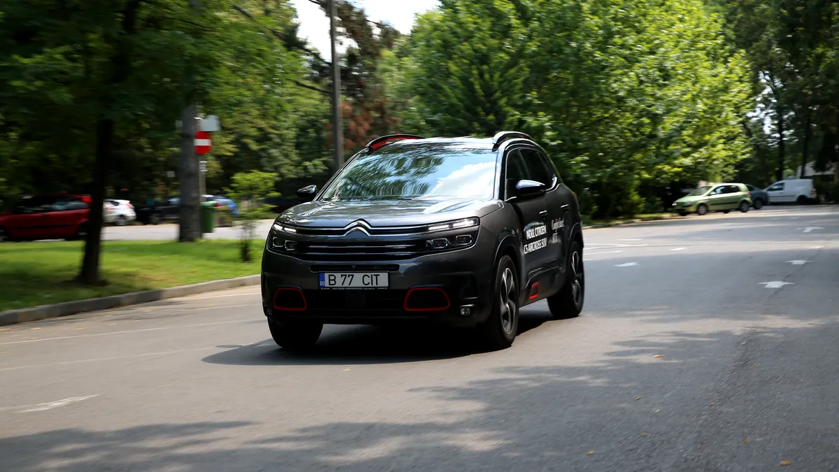 Test drive Citroen C5 AirCross - Cel mai mare crossover Citroen se face remarcat uşor - GALERIE FOTO