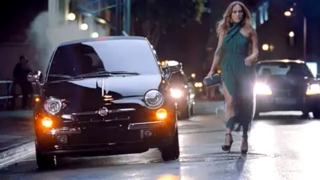 VIDEO: Reclamă nouă la Fiat 500, cu Jennifer Lopez