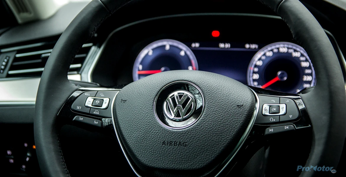 Un nou scandal imens pentru Volkswagen. Constructorul a vândut în ultimii 12 ani modele pre-serie drept maşini second-hand