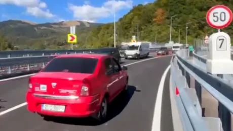 Video – Circulația a fost deschisă pe Varianta Ocolitoare Comarnic, un drum așteptat în special de șoferii care folosesc DN1