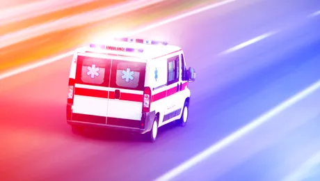 Caz controversat în SUA: Un polițist cu atac de anxietate a luat ambulanța destinată unui bărbat împușcat chiar de poliție