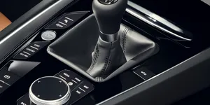 BMW se alătură demersurilor Porsche și Subaru în păstrarea mașinilor cu transmisie manuală pe viitor