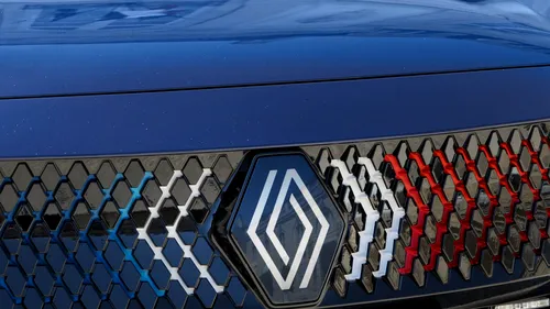 Renault și Dacia sunt în atenția Consiliului Concurenței