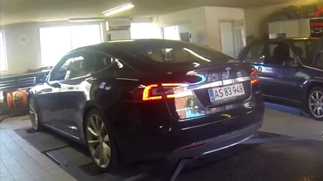 Tesla Model S P85D mai face o victimă: un dyno inocent. VIDEO