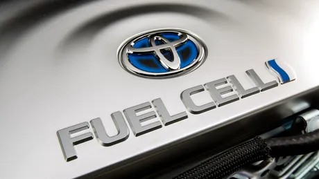Brevetele Toyota pentru maşini cu hidrogen sunt acum gratuite pentru oricine